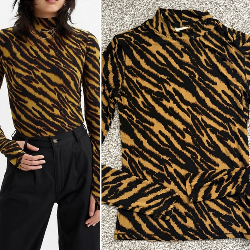 Levi's Tiger-Print Mock Neck Mammoth Second Skin Tee